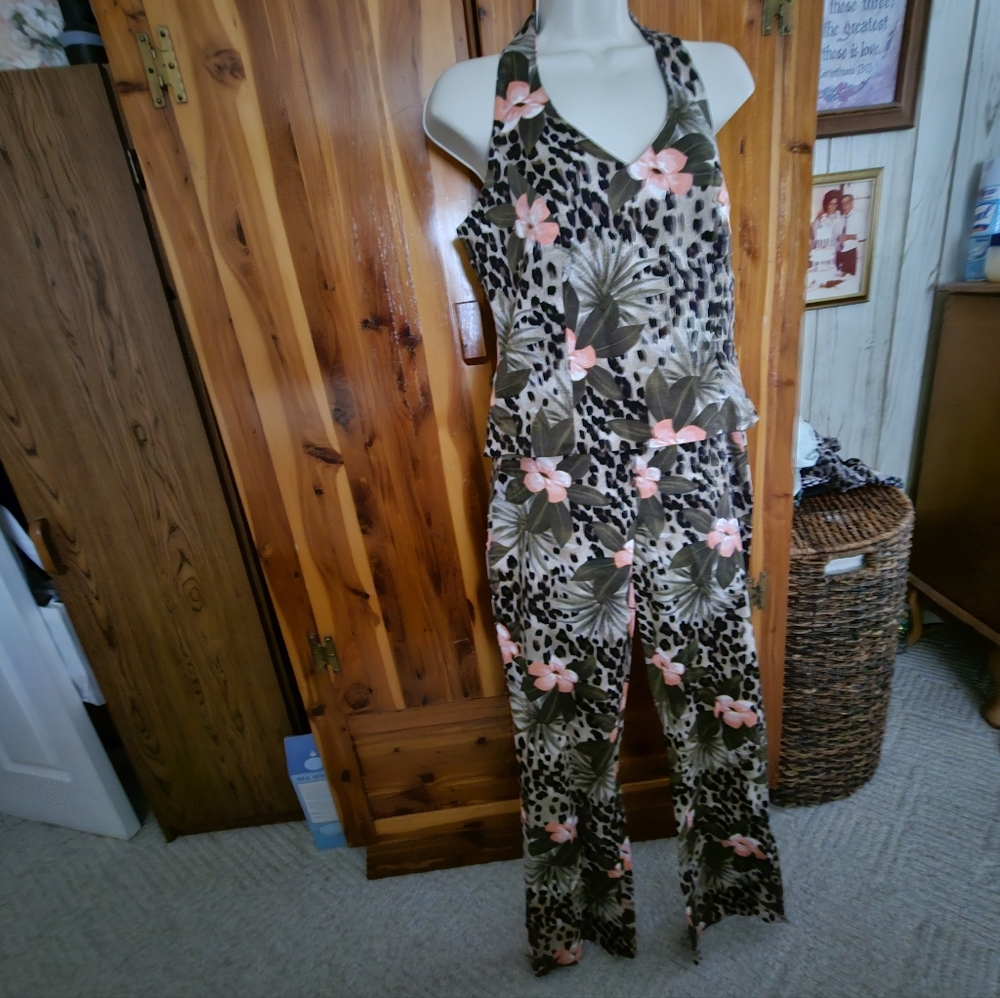 Cache Animal Print and Floral 2 Piece Jumpsuit Sz 6